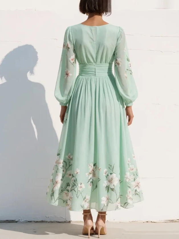 Floral Dresses : Mathilda - Light Green V-Neck Chiffon Pleated Floral Midi Dress in van Cow Clothing