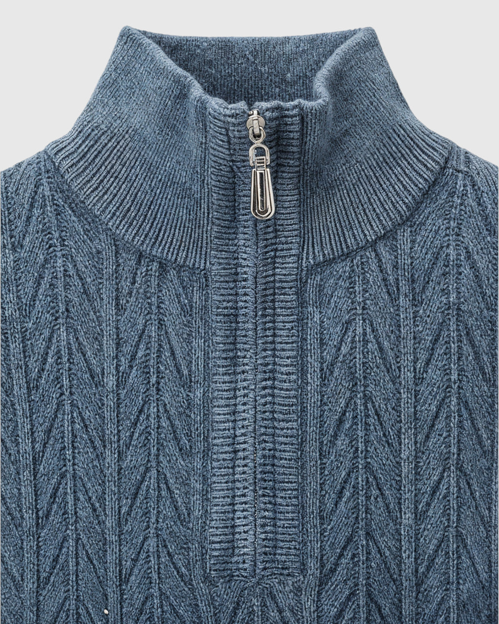 Jersey de hombre con cuello alto y cremallera