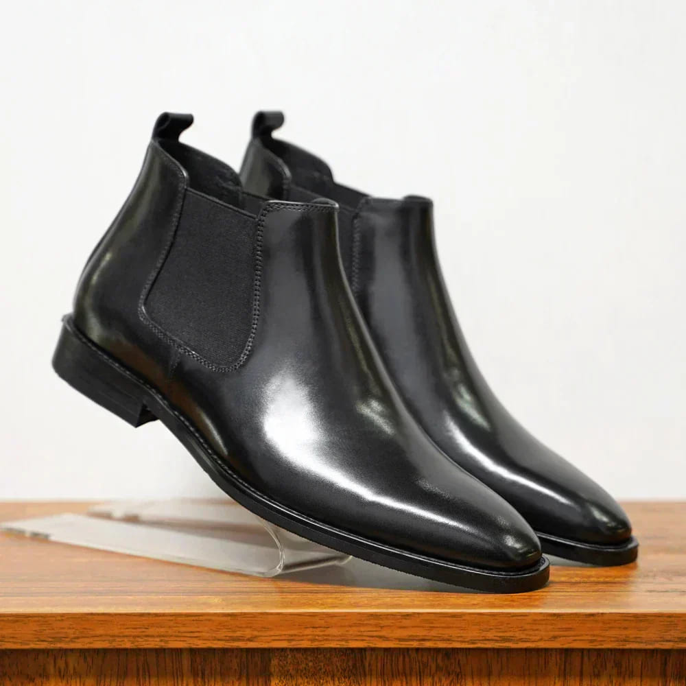 Chelsea Boots - Timeless Classic Elegance