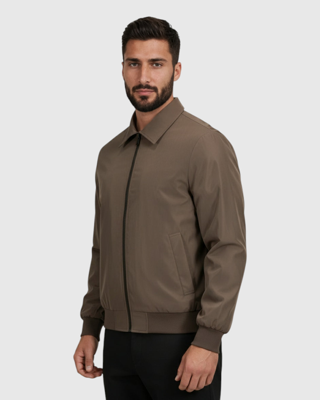 Chaqueta Corta de Hombre con Solapa – Marrón Café