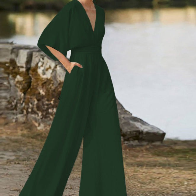 Lena - Sophisticated V-Neck Jumpsuit for Effortless Elegance